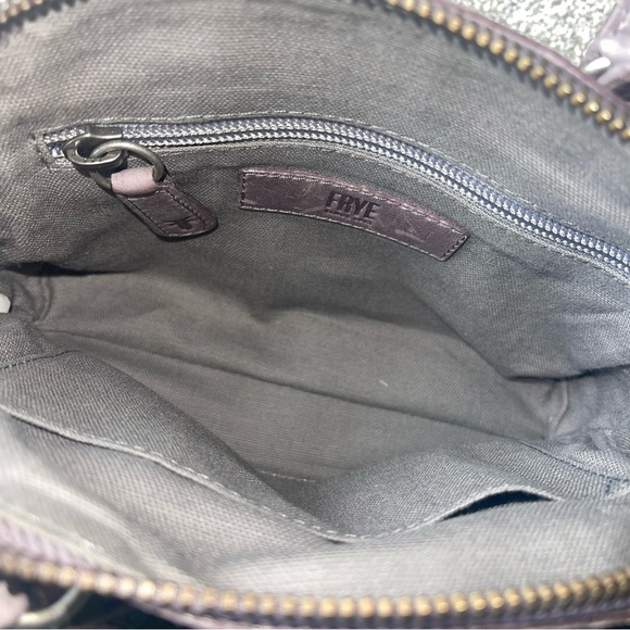 Frye Lavender Leather Crossbody Bag - Picture 8 of 9